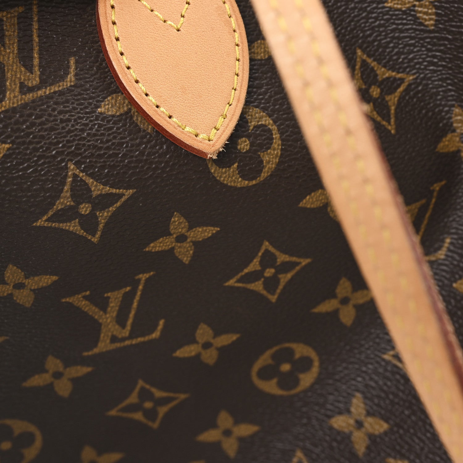 Louis Vuitton Monogram Neo Neverfull MM Pivoine