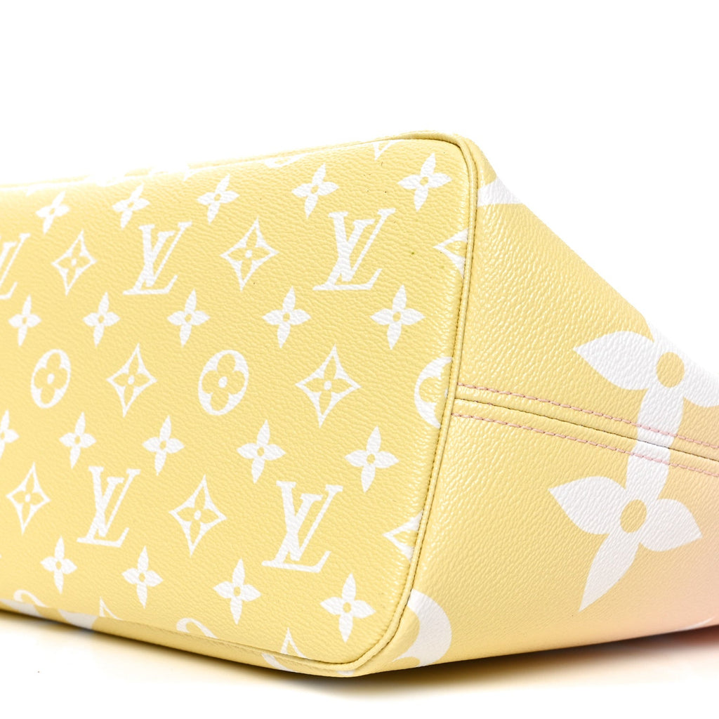 Louis Vuitton Monogram Giant By The Pool Neverfull MM Light Pink