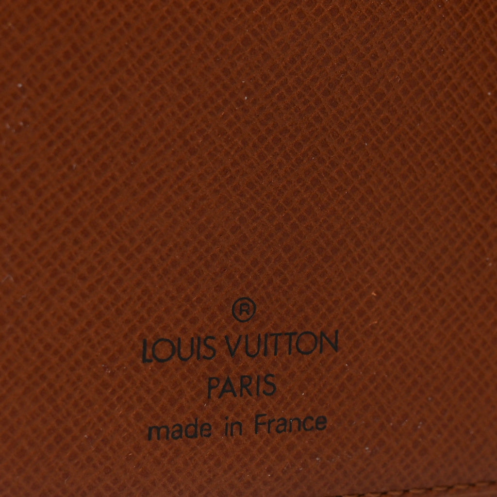 Louis Vuitton Monogram Medium Ring Agenda Cover