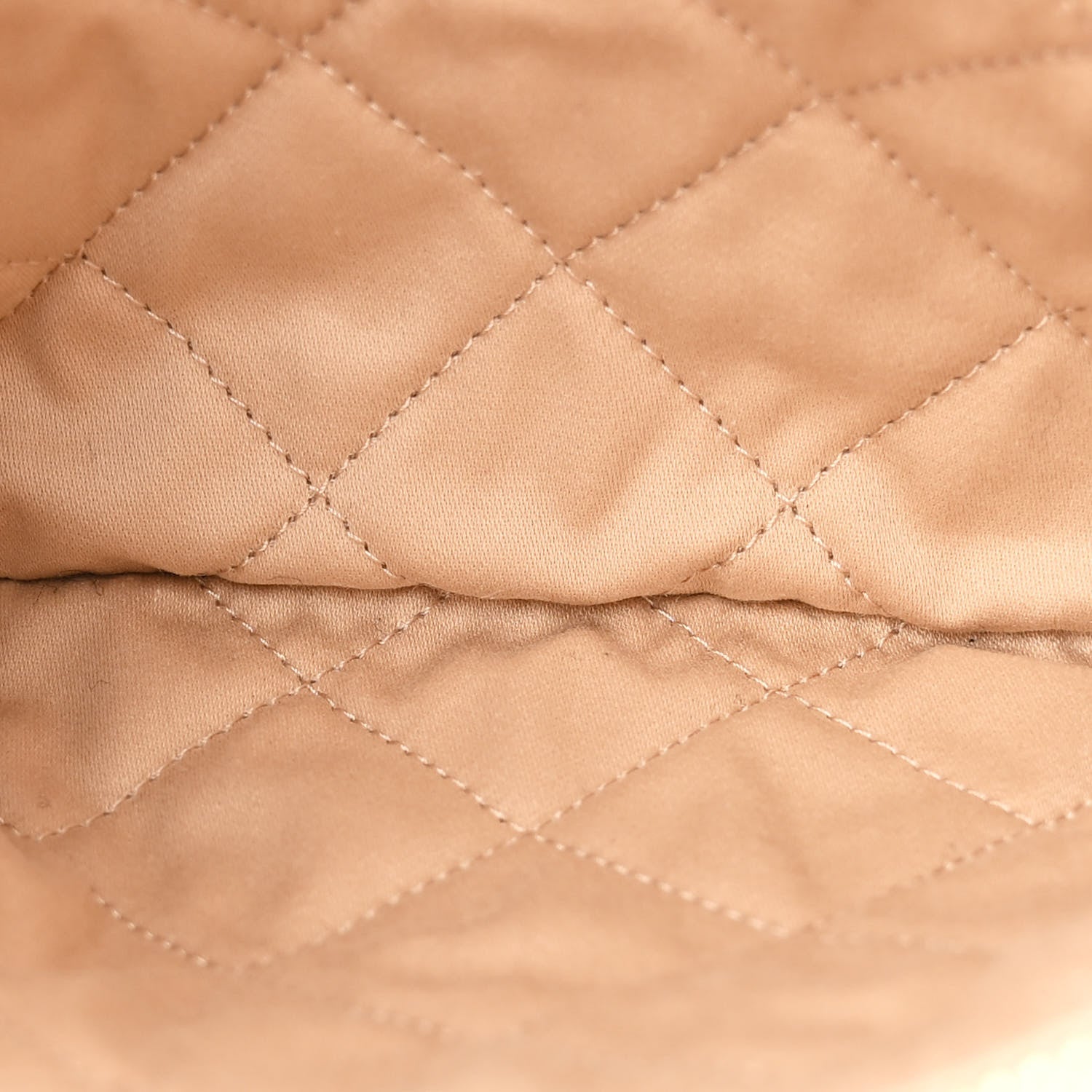 Chanel Shiny Calfskin Quilted Chanel 22 White Black