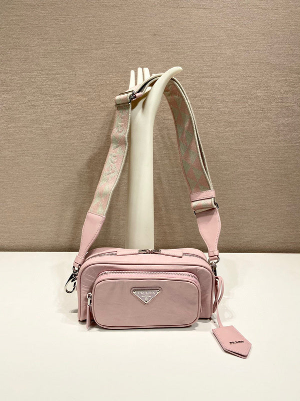 Prada Bags - 903