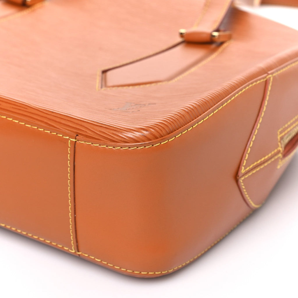 Louis Vuitton Epi Voltaire Cipango