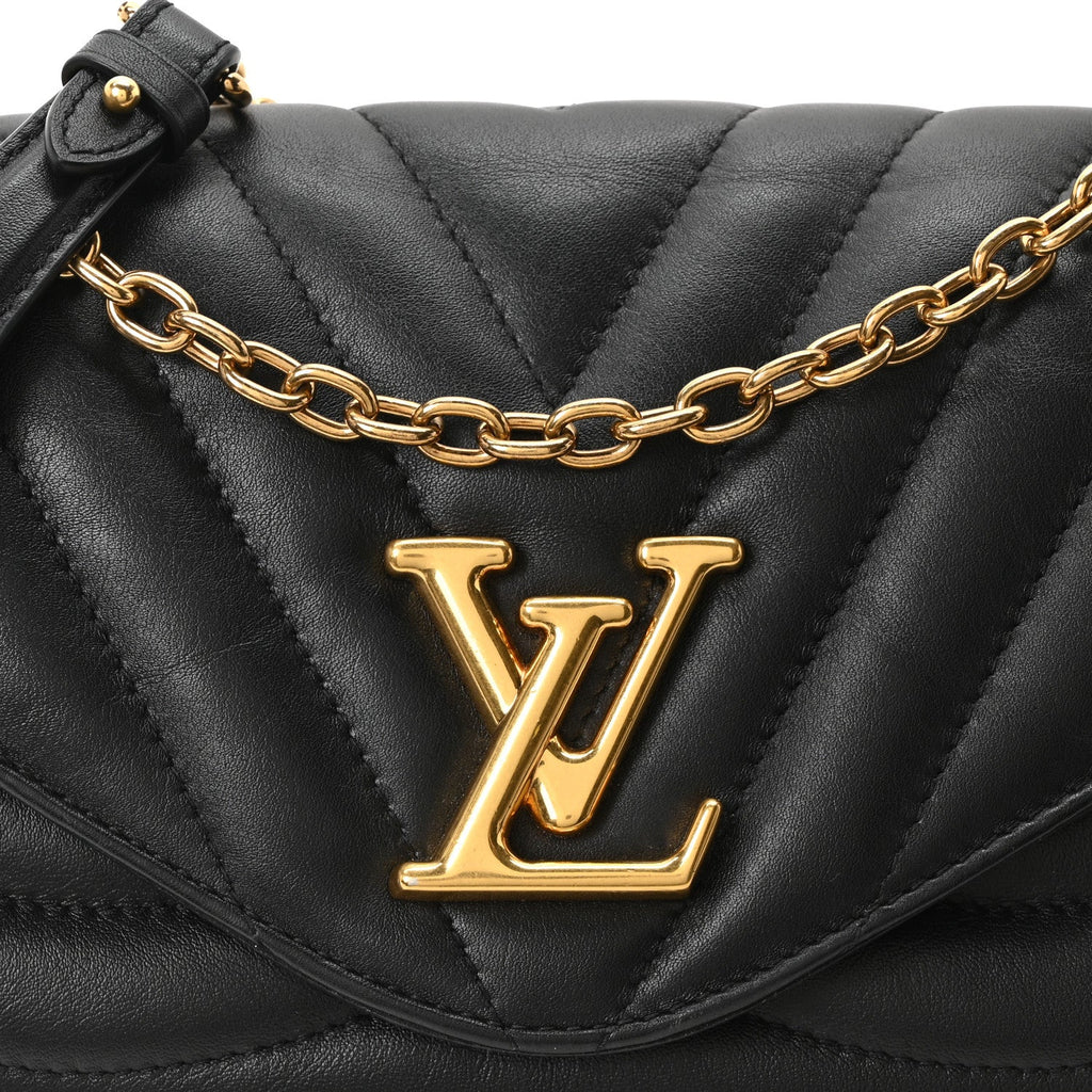 Louis Vuitton Calfskin LV New Wave Chain Bag Black