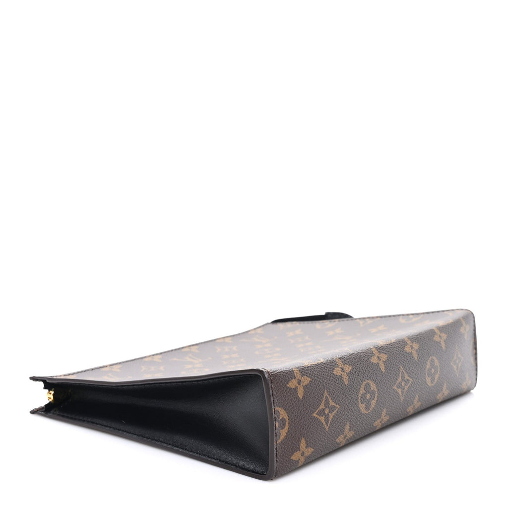 Louis Vuitton Monogram Poche Toilette NM