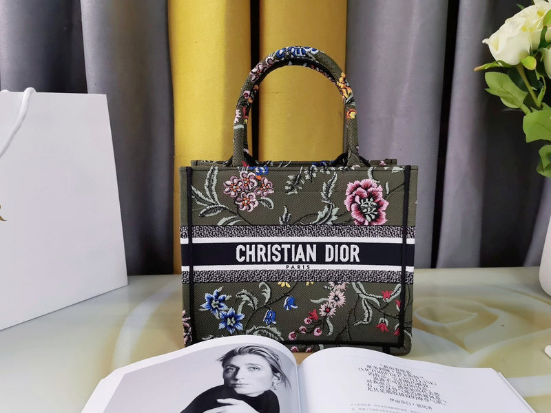 Dior Bags - 1651
