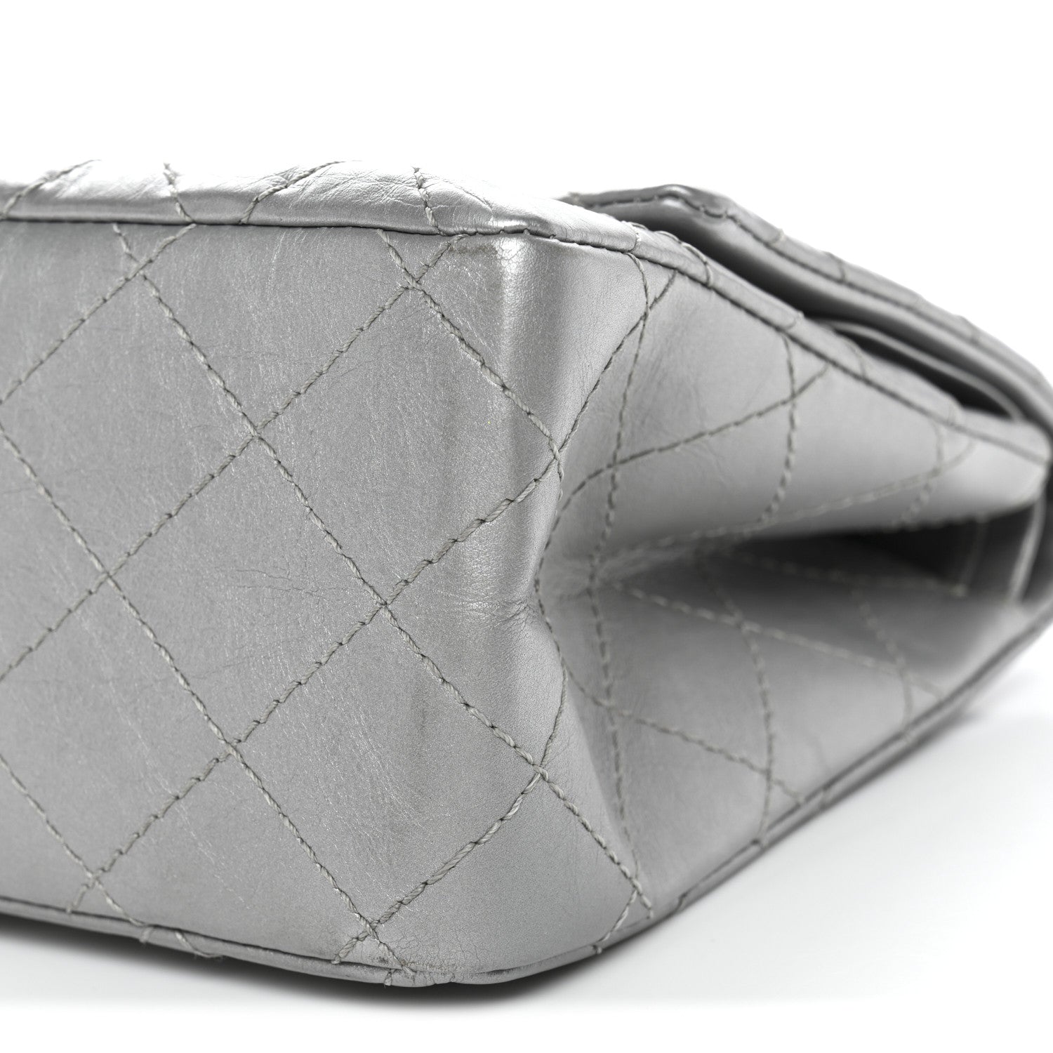 Chanel Metallic Aged Calfskin Quilted 2.55 Reissue 226 Flap Silver