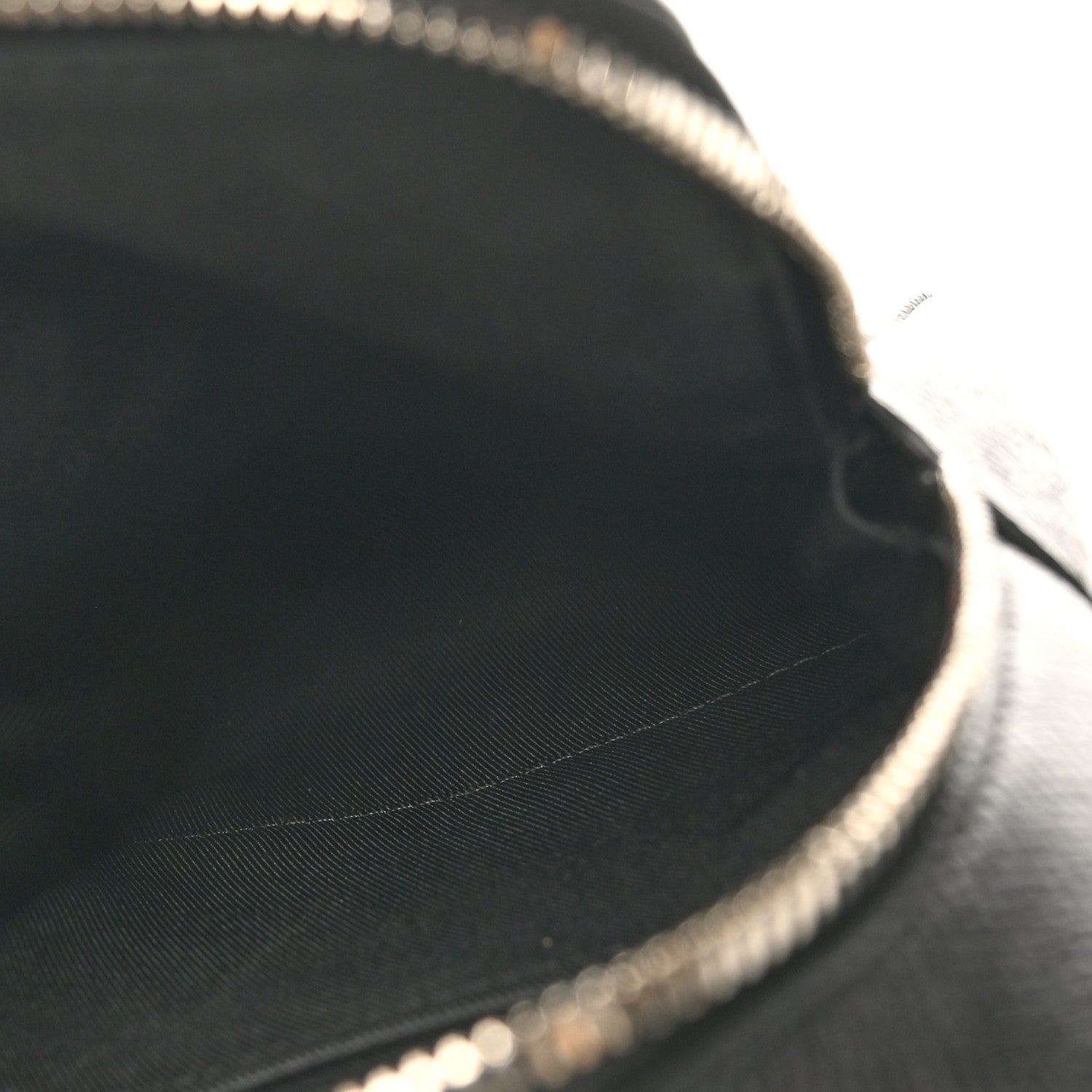 Louis Vuitton Taigarama Outdoor Slingbag Black