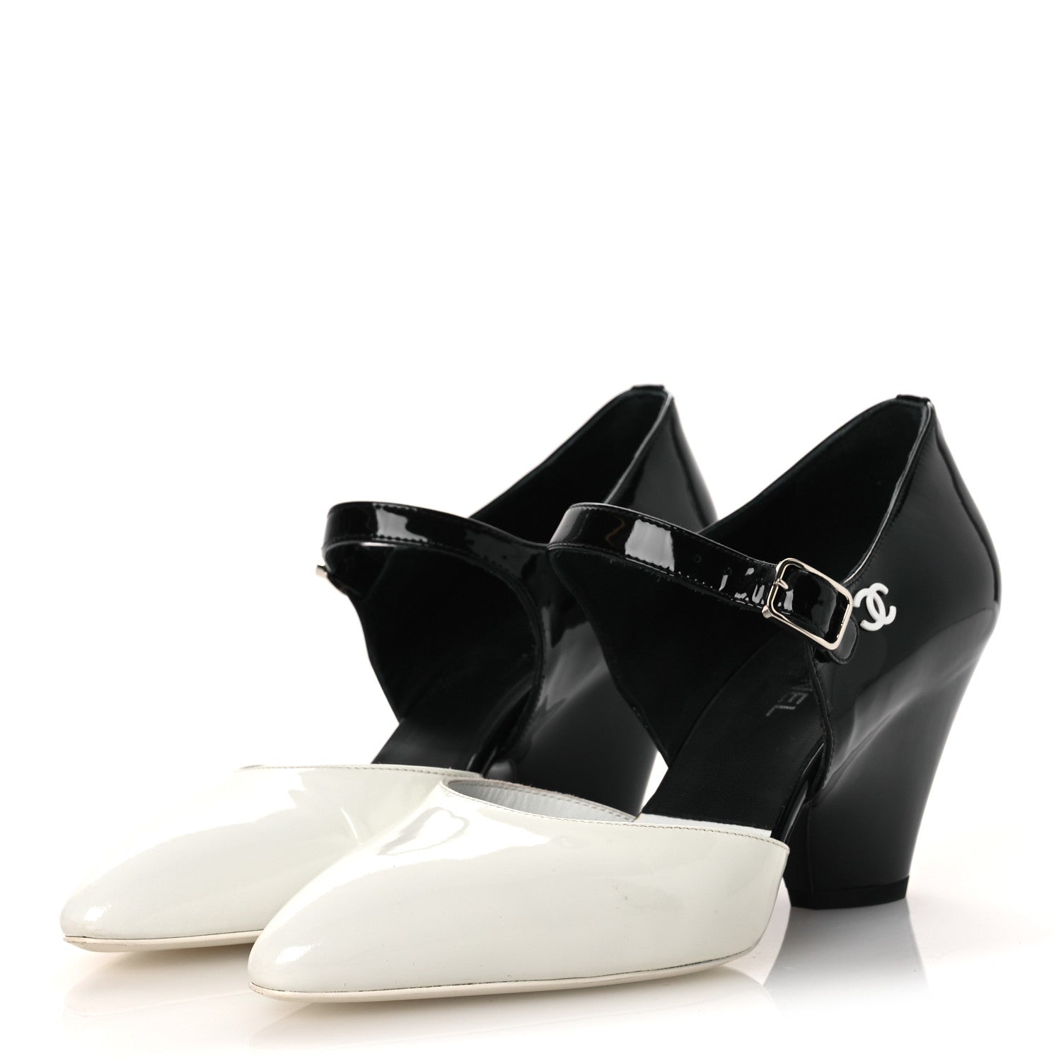 Patent Calfskin CC Pumps 37 White Black