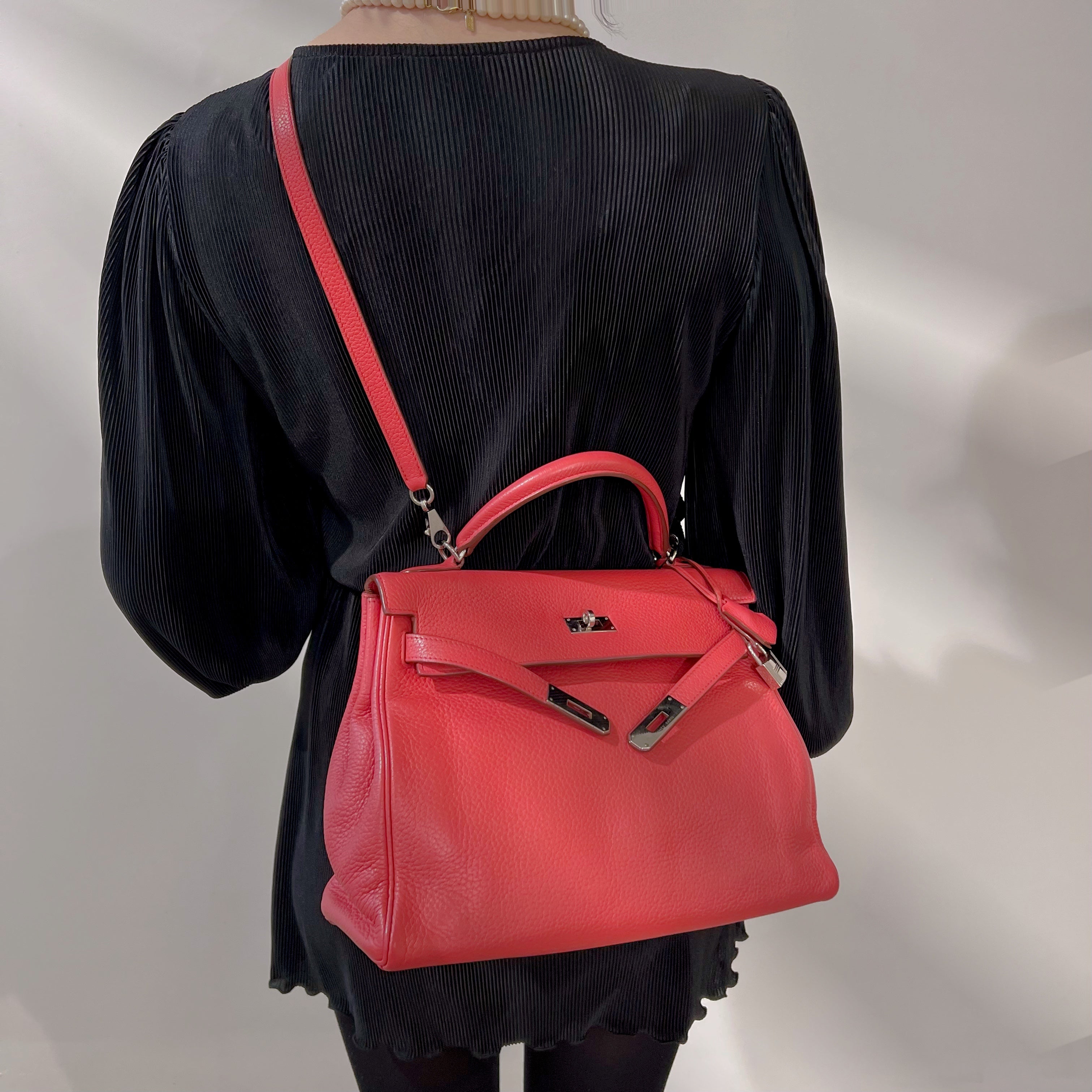 Hermes Kelly 32 bag