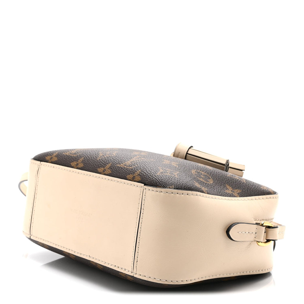 Louis Vuitton Monogram Saintonge Creme