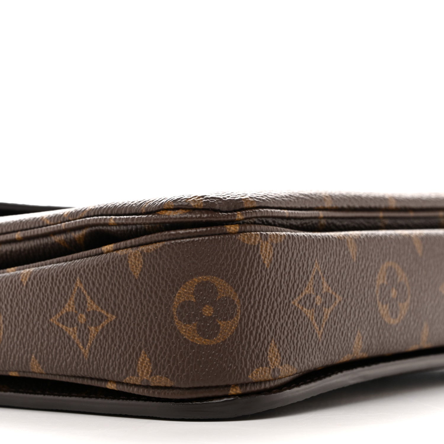 Louis Vuitton Monogram Pochette Metis