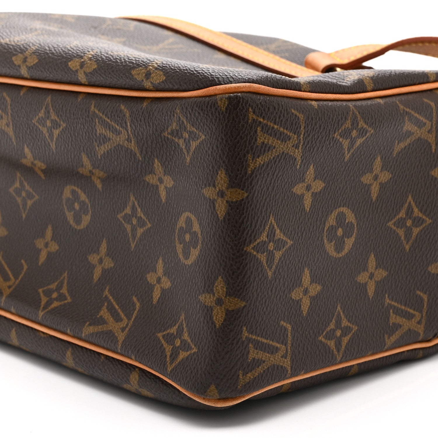 Louis Vuitton Monogram Cite GM