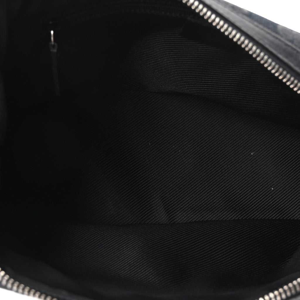 Gucci GG Canvas Monogram Shoulder Bag Black