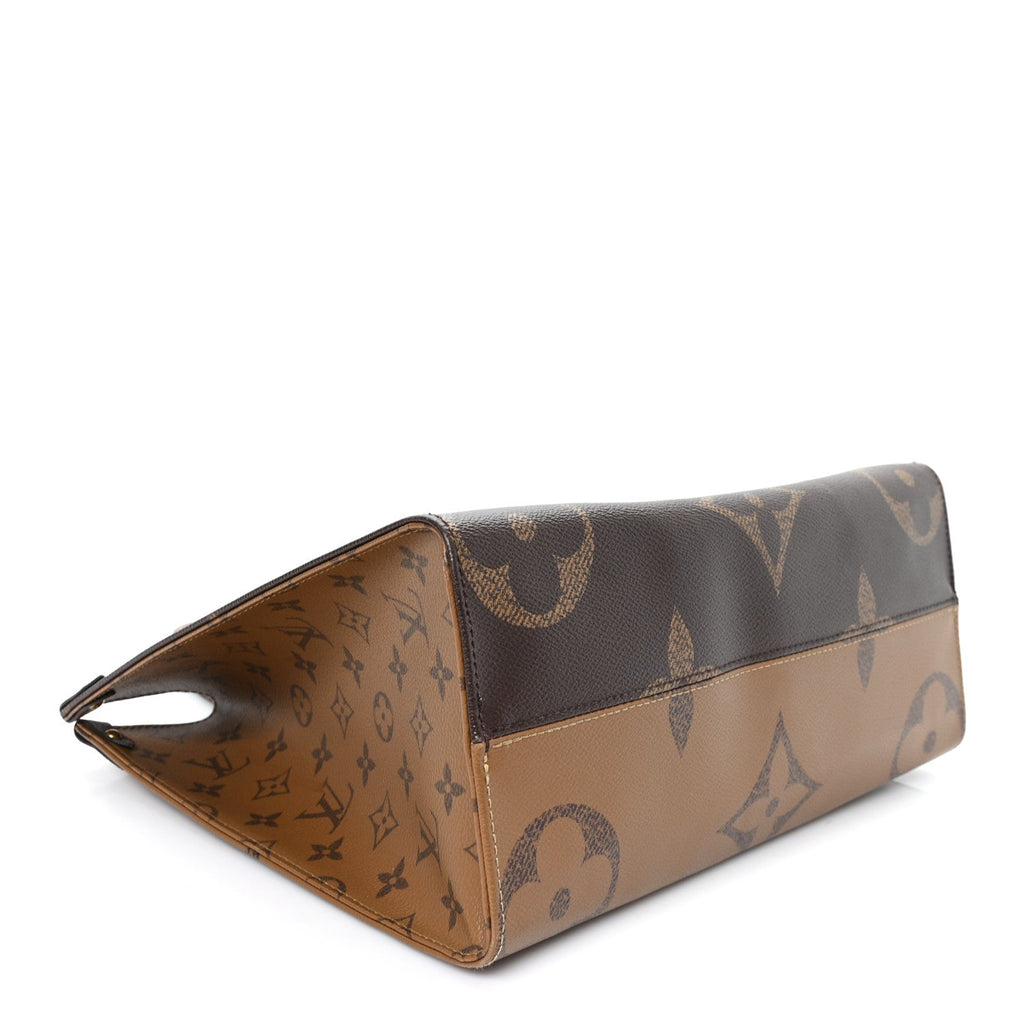 Louis Vuitton Reverse Monogram Giant Onthego MM