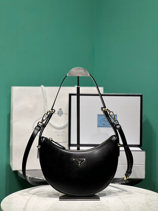 Prada Bags - 072