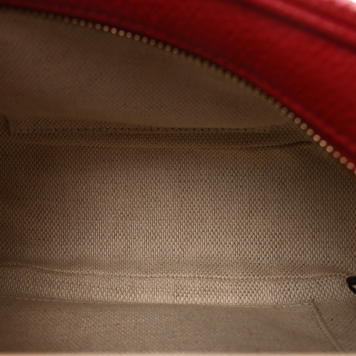 Gucci Pebbled Calfskin Small Soho Disco Bag Tabasco Red