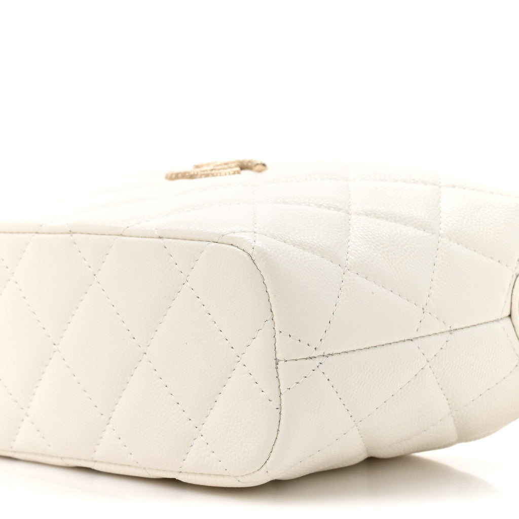 Chanel Caviar Quilted Hobo Clutch With Chain White