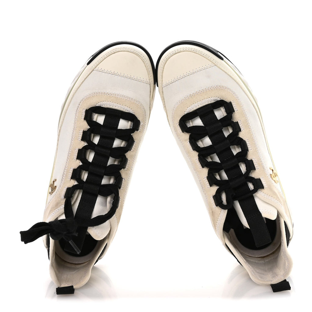 Chanel Velvet Calfskin Mixed Fibers CC Sneakers 37 Ivory Black