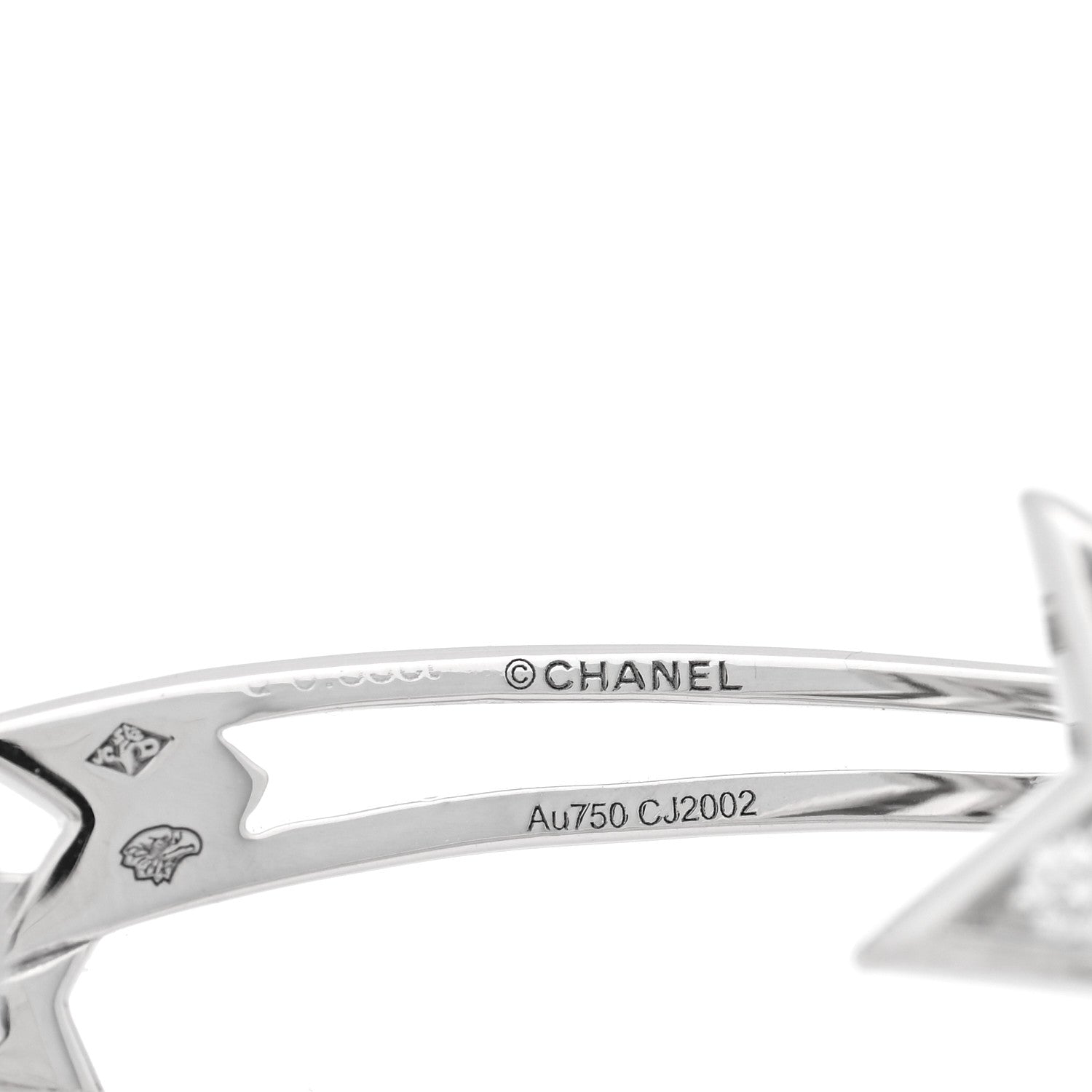 18K White Gold Diamond Comete 1932 Ear Cuff