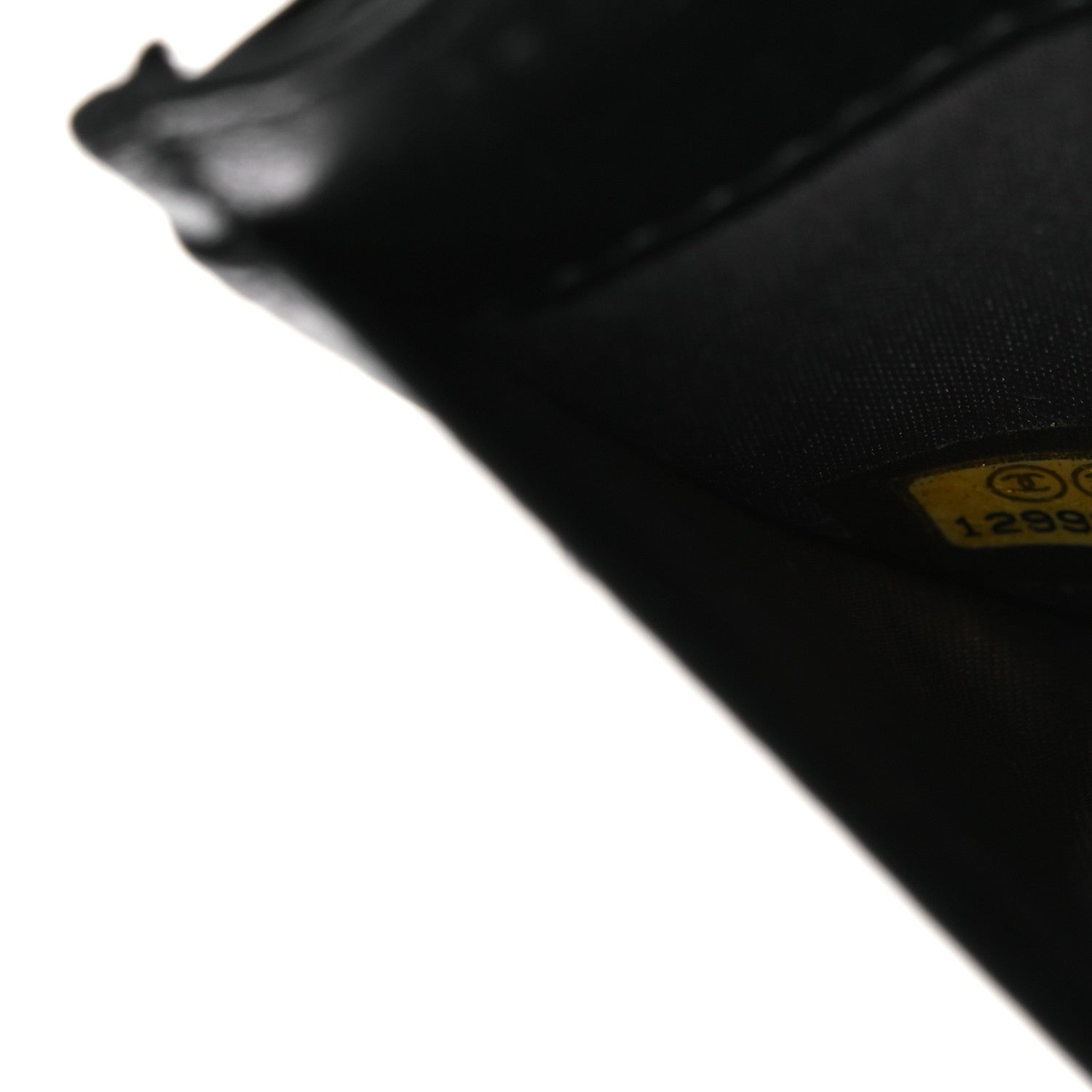 Patent Camellia Yen Wallet Black