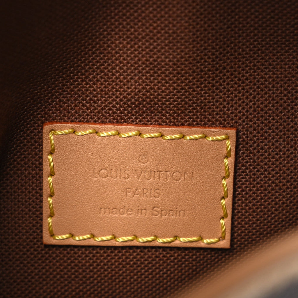 Louis Vuitton Monogram Fold Me Pouch