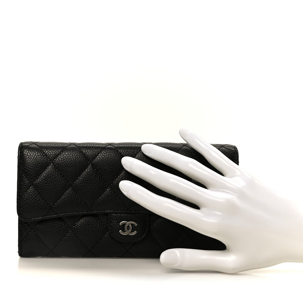 Caviar Quilted Large Gusset Flap Wallet Black