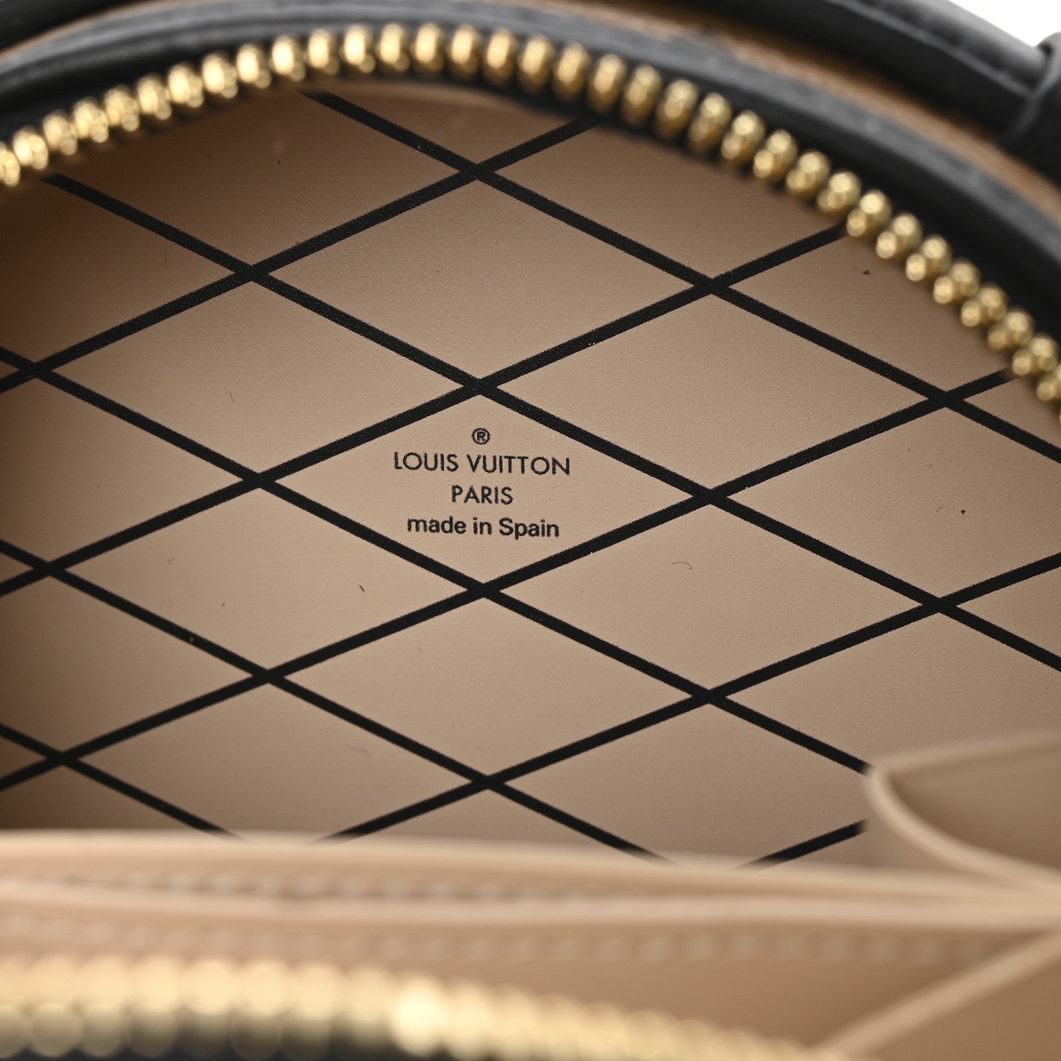 Louis Vuitton Reverse Monogram Mini Boite Chapeau