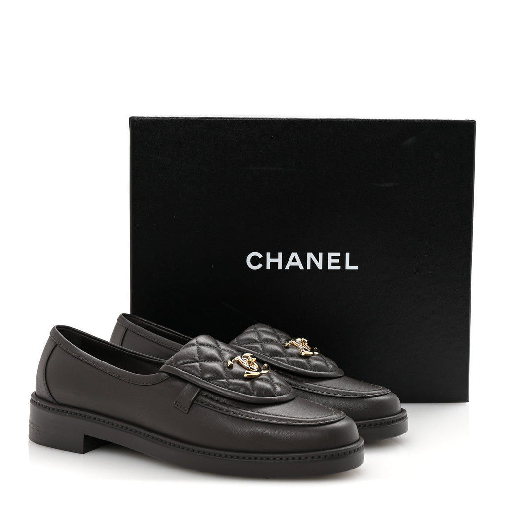 Lambskin Quilted CC Turnlock Loafers 38.5 Dark Brown