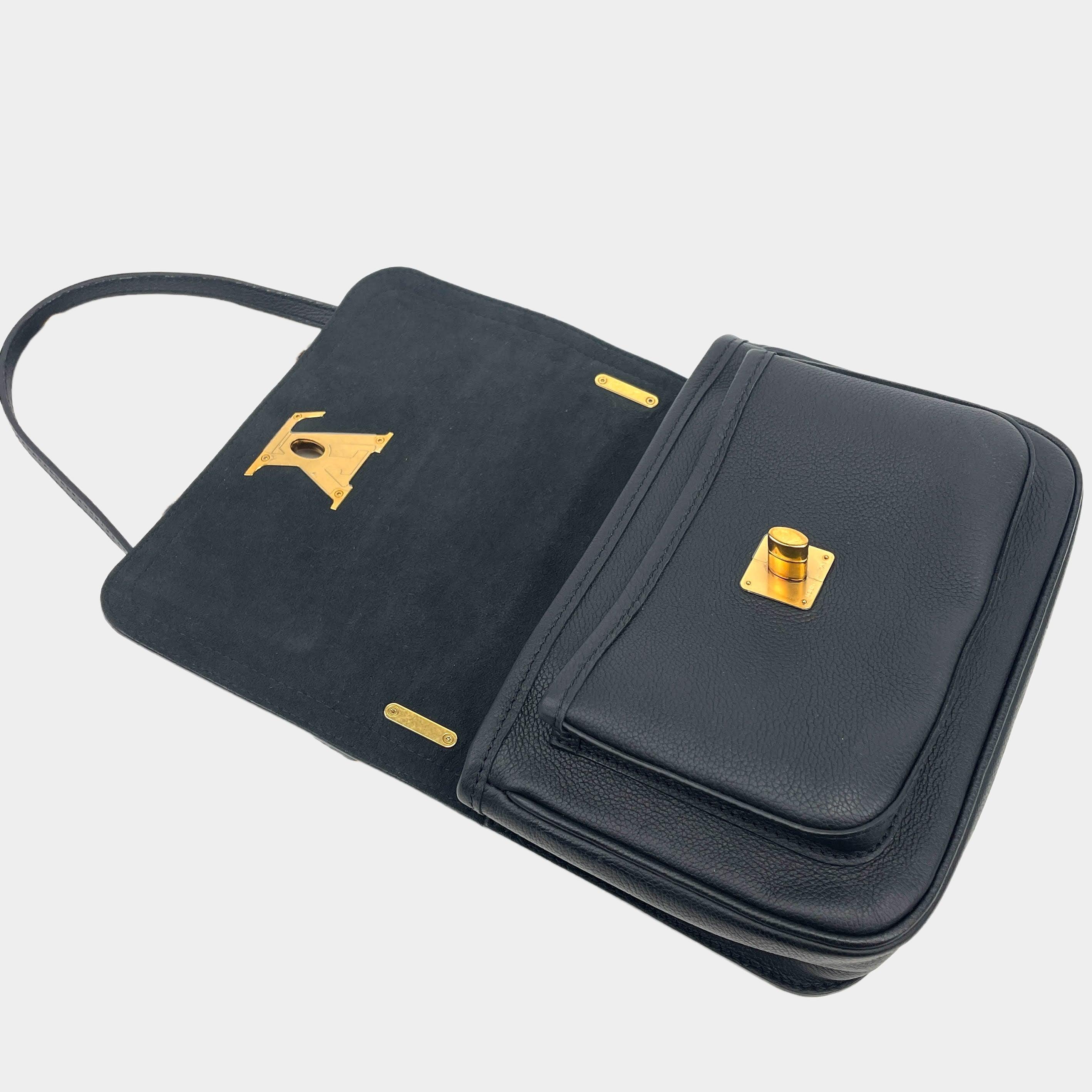LOUIS VUITTON Lockme Chain Bag PM Noir