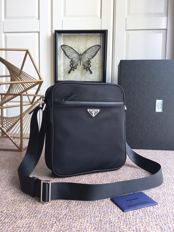 Prada Bags - 5881