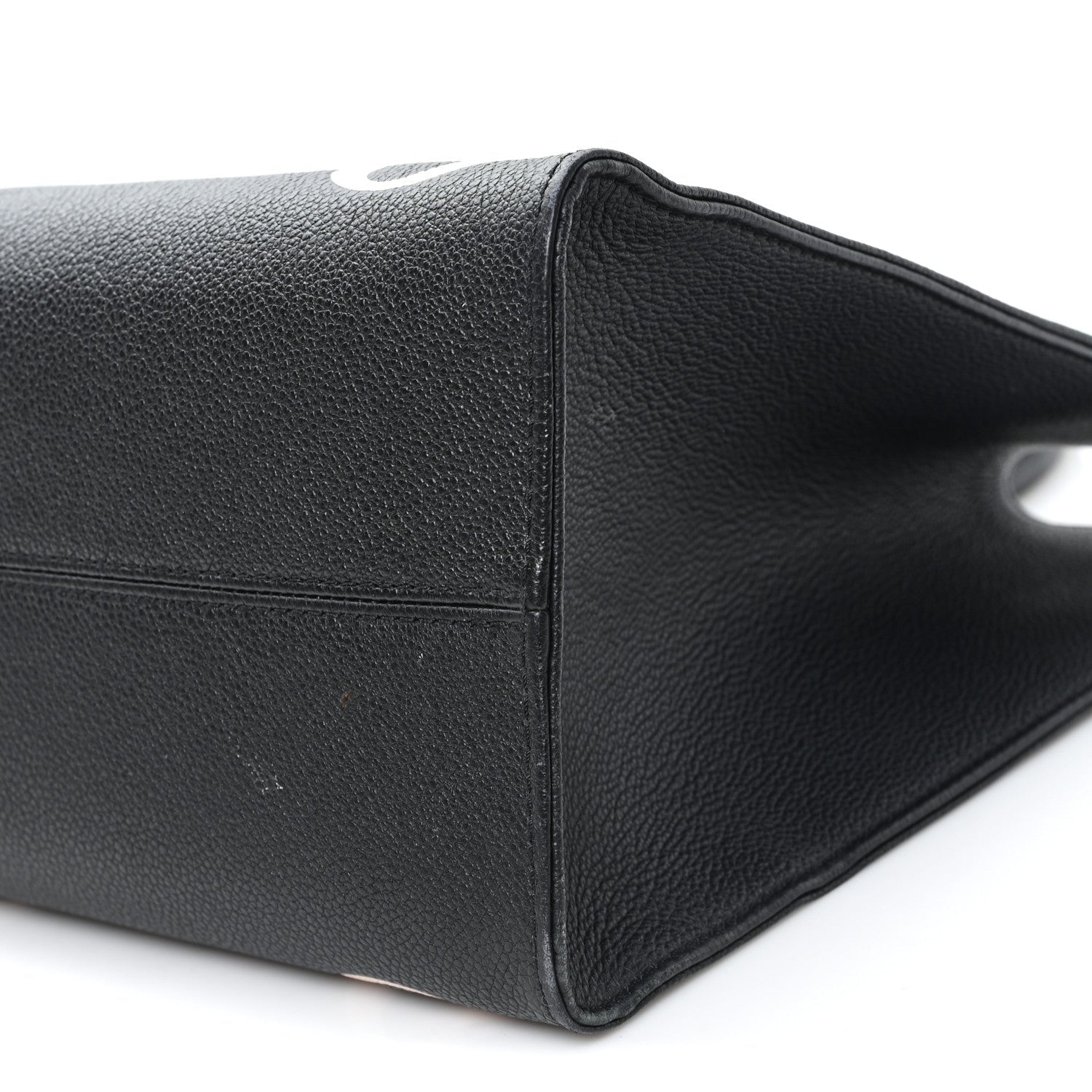 Louis Vuitton Empreinte Monogram Giant Onthego MM Black Beige