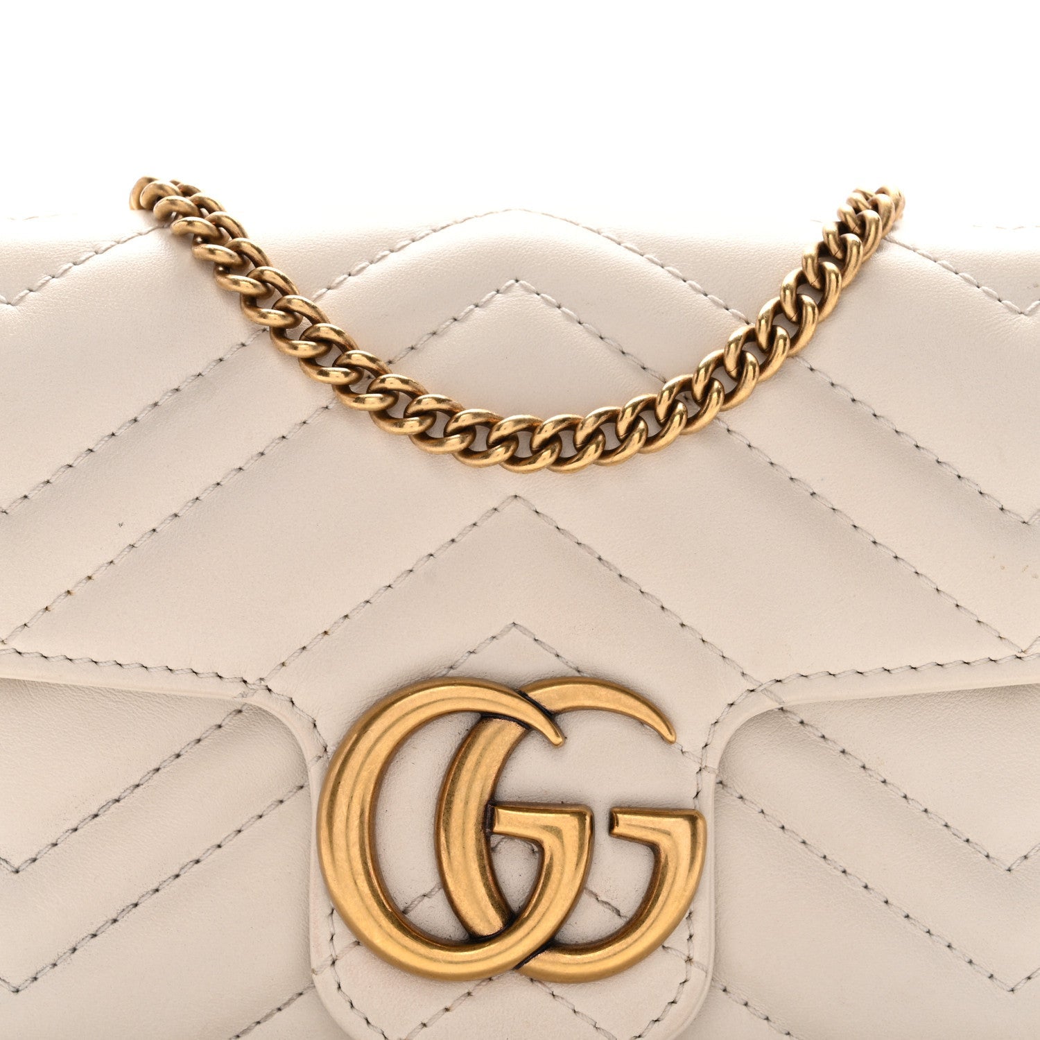 Gucci Calfskin Matelasse Super Mini GG Marmont Shoulder Bag White