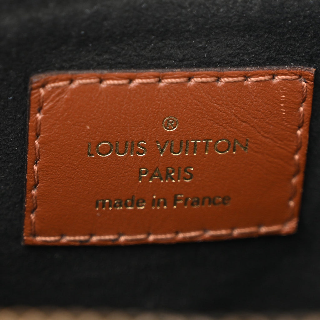 Louis Vuitton Monogram V Tote BB Black