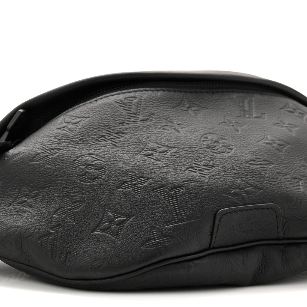 Louis Vuitton Calfskin Monogram Shadow Discovery Bumbag Black