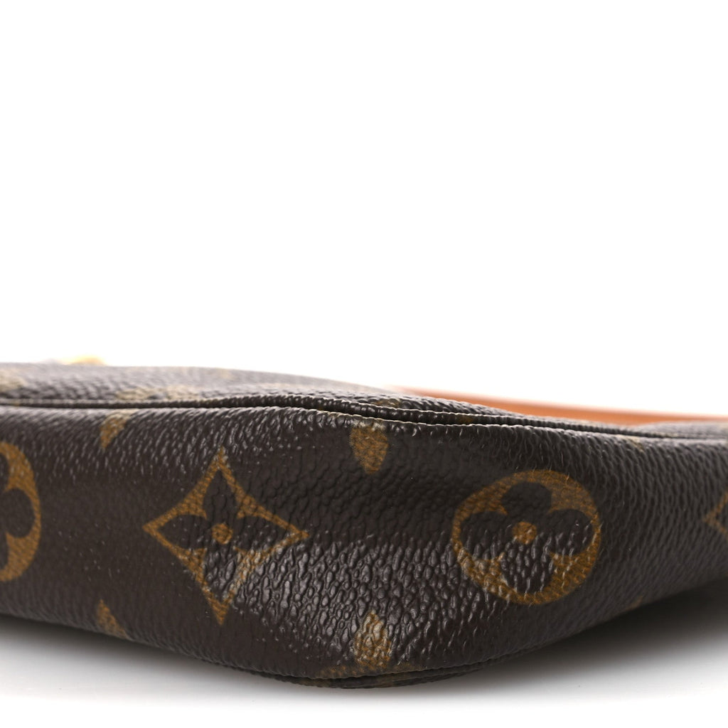 Louis Vuitton Monogram Pochette Accessories