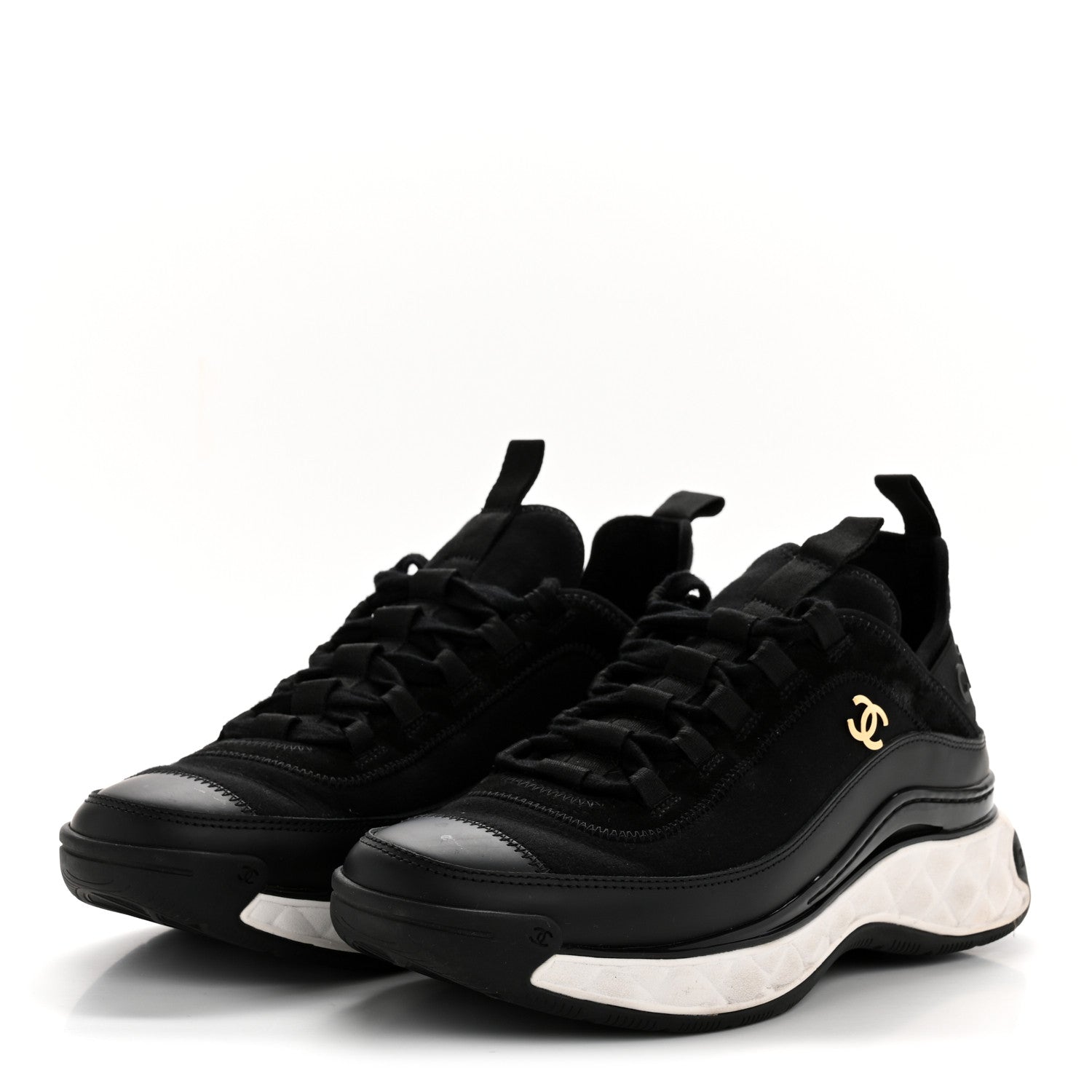 Chanel Velvet Calfskin Mixed Fibers CC Sneakers 38 Black