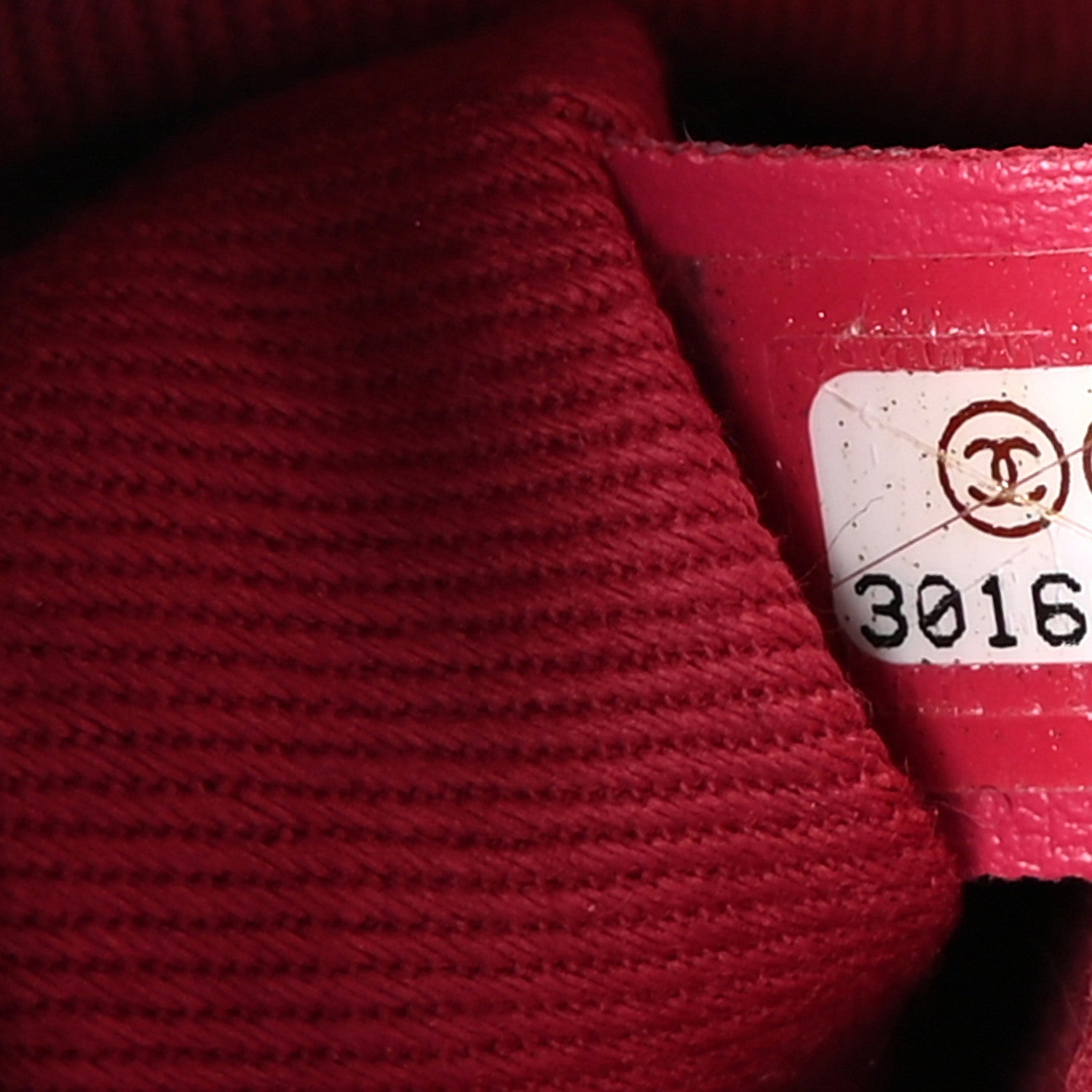 Chanel Tweed Mini Coco Handle Flap Fuchsia