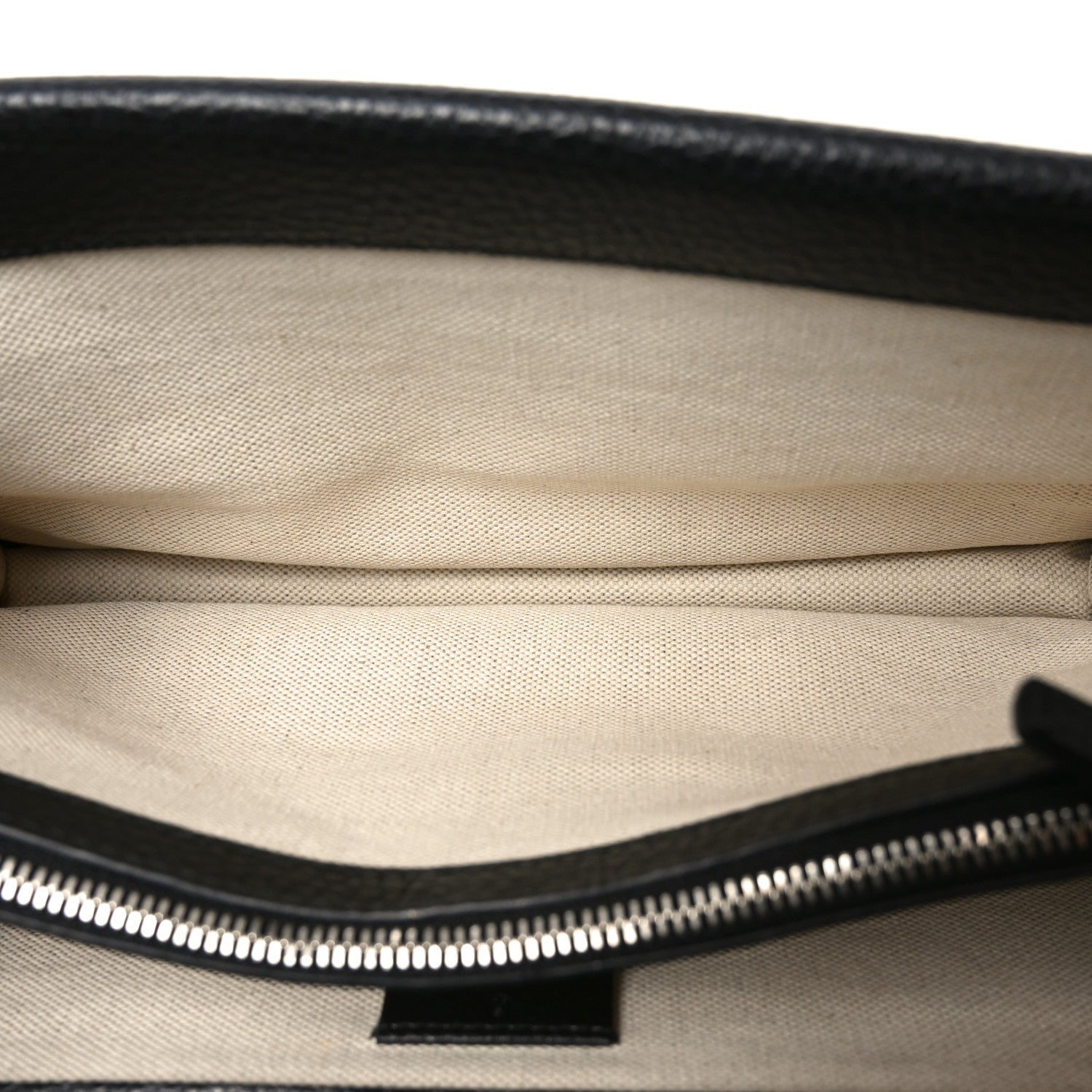 Gucci Pebbled Calfskin Small Dionysus Shoulder Bag Black