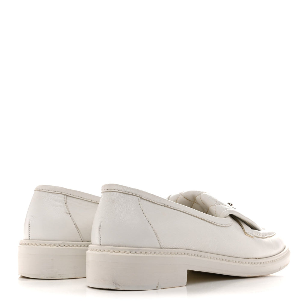 Chanel Shiny Lambskin Quilted CC Turnlock Loafers 40 White