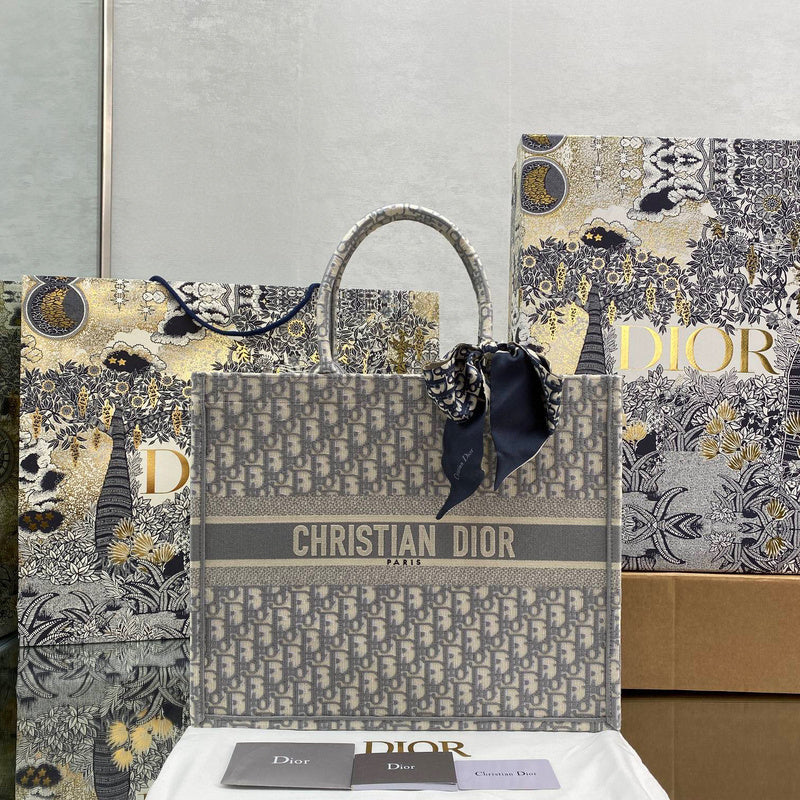 Dior Bags - 1526