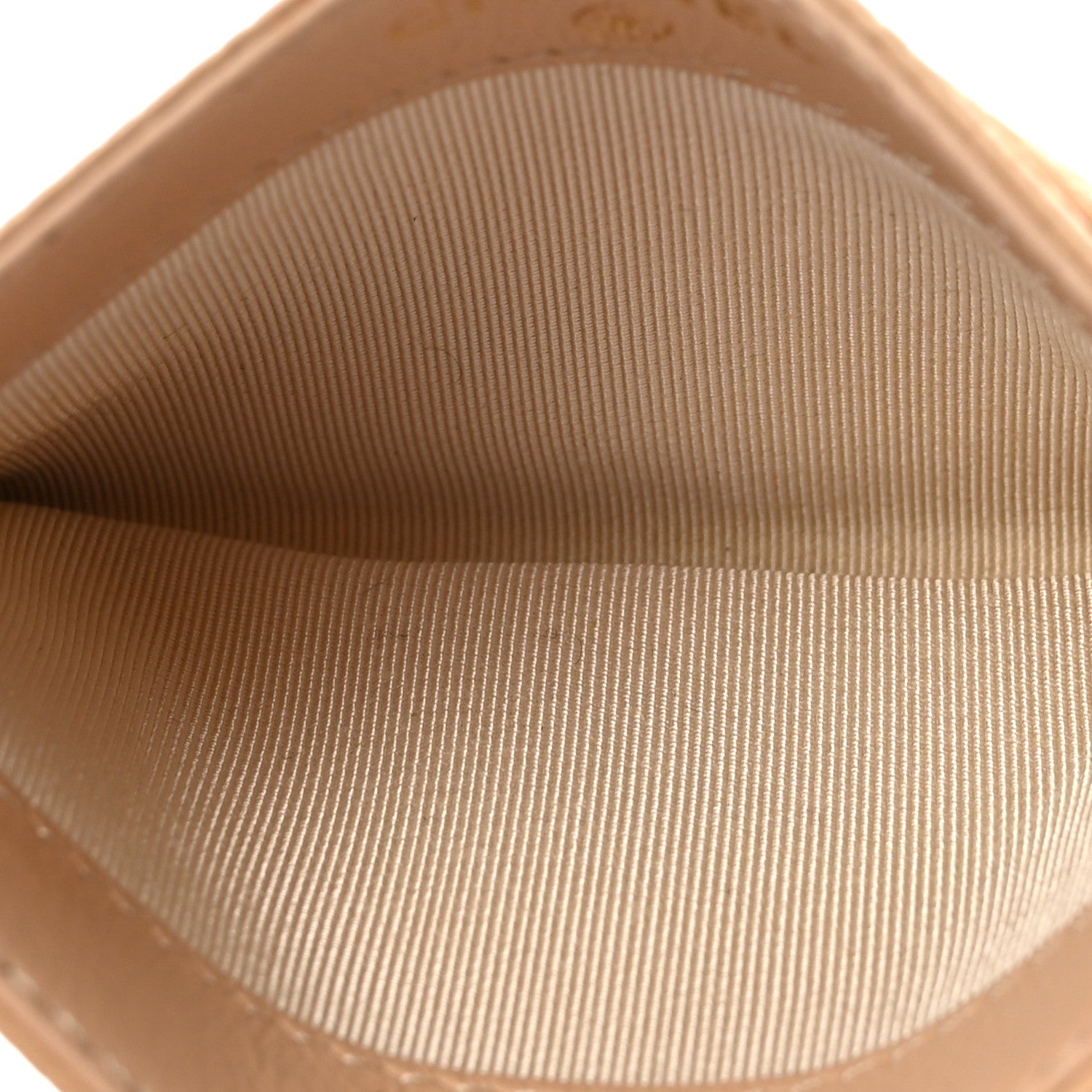 Caviar Quilted Card Holder Light Beige