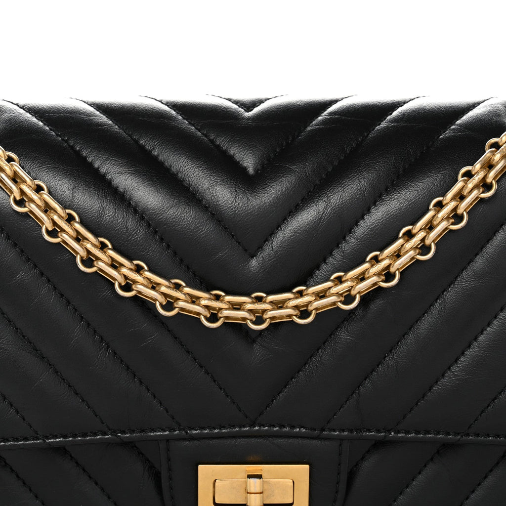 Chanel Aged Calfskin Chevron Quilted 2.55 Reissue 225 Flap Black