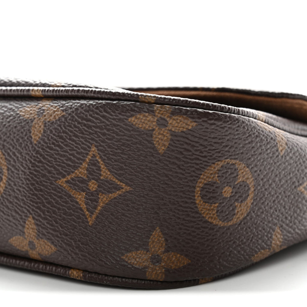 Louis Vuitton Monogram Ivy Wallet On Chain
