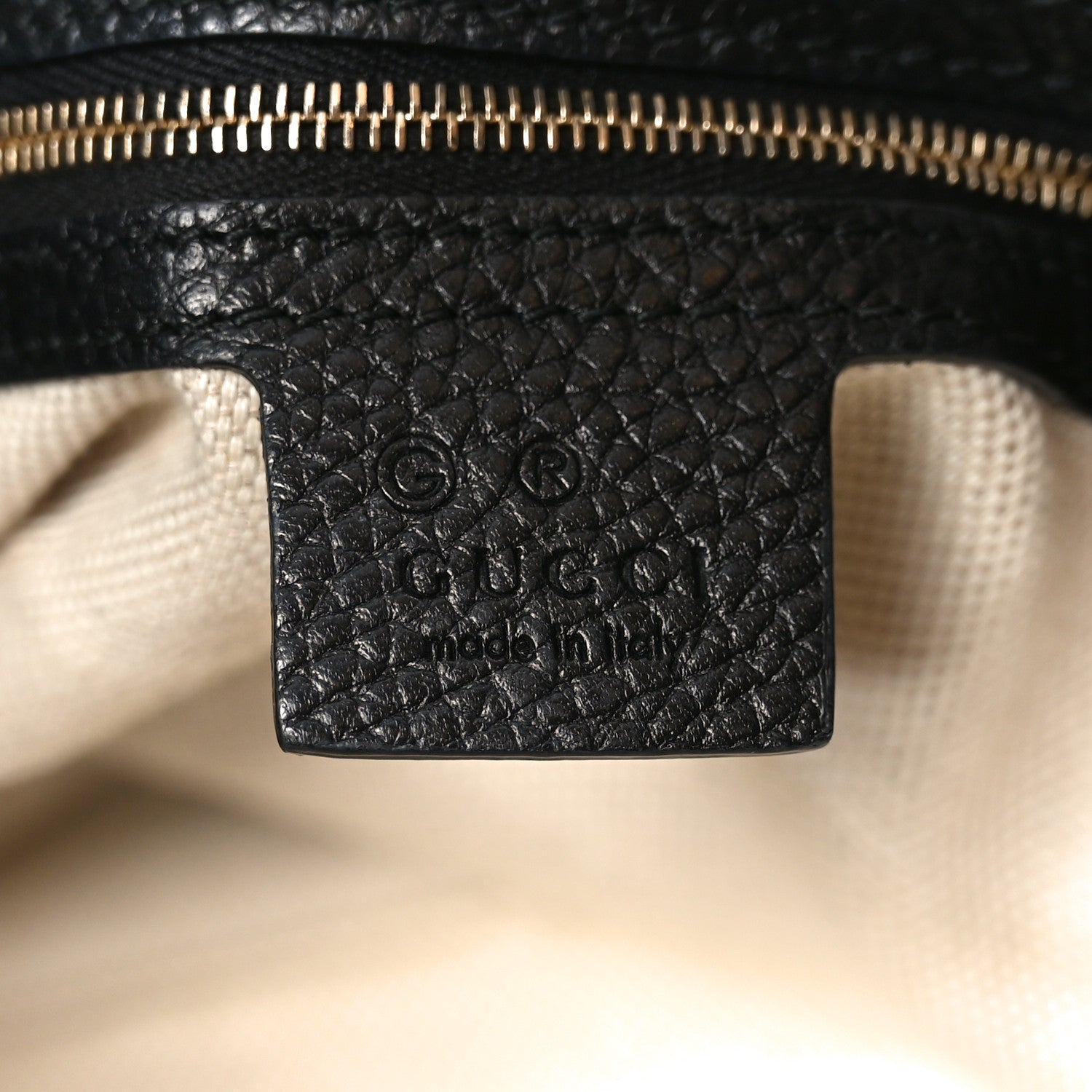 Gucci Pebbled Calfskin Large Soho Hobo Black