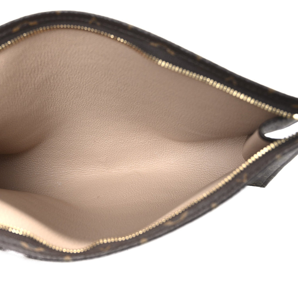 Louis Vuitton Monogram Toiletry Pouch 26