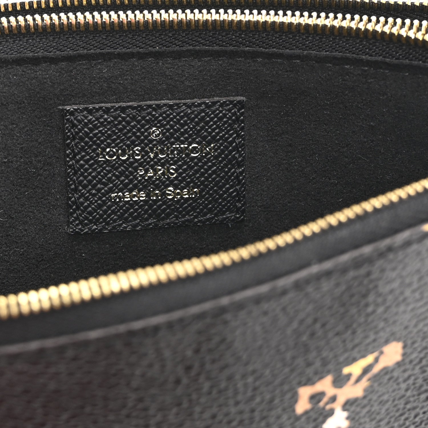 Louis Vuitton Monogram Giant Jungle Pochette Double Zip Black