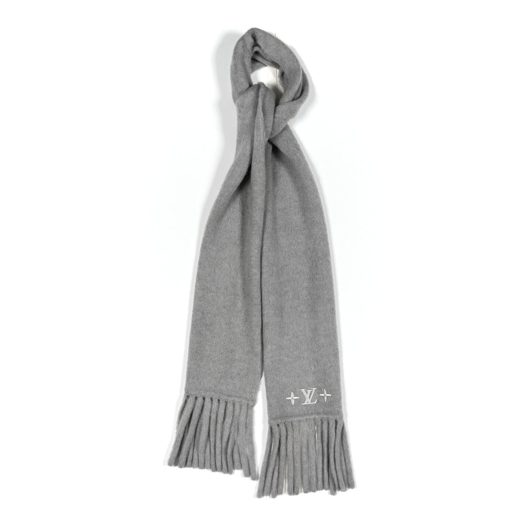 Louis Vuitton Wool LV Fluffy Scarf Grey