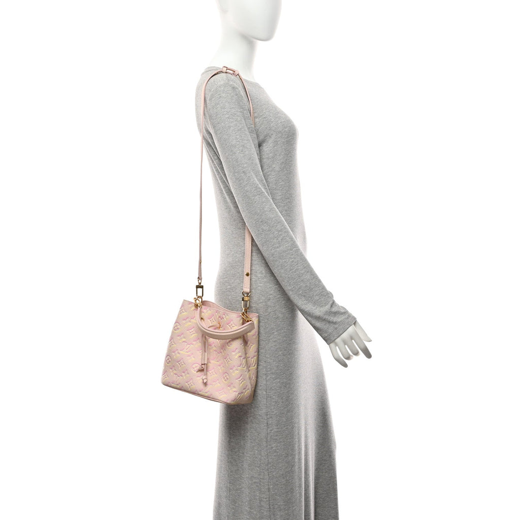 Louis Vuitton Empreinte Monogram Summer Stardust Neonoe BB Pink