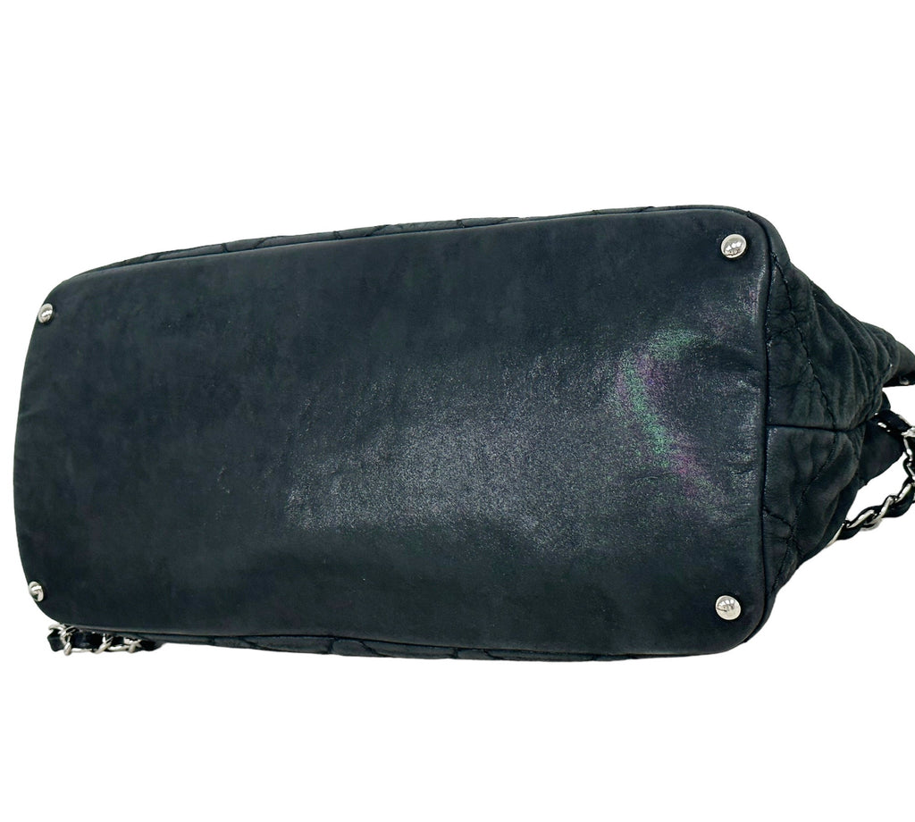 Chanel Matelasse Quilted Black Shimmer Leather Chain Shoulder Tote Bag