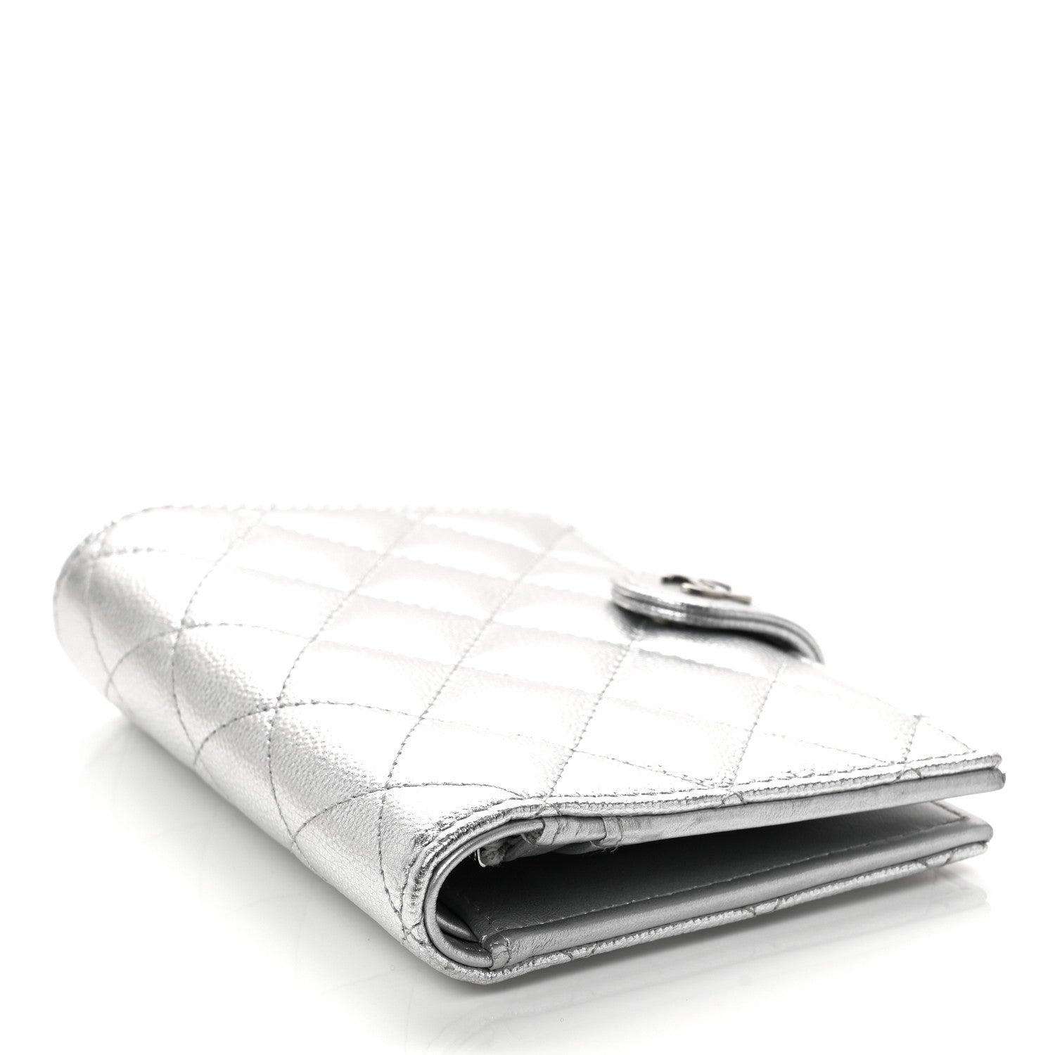 Metallic Caviar Quilted Passport Holder Silver
